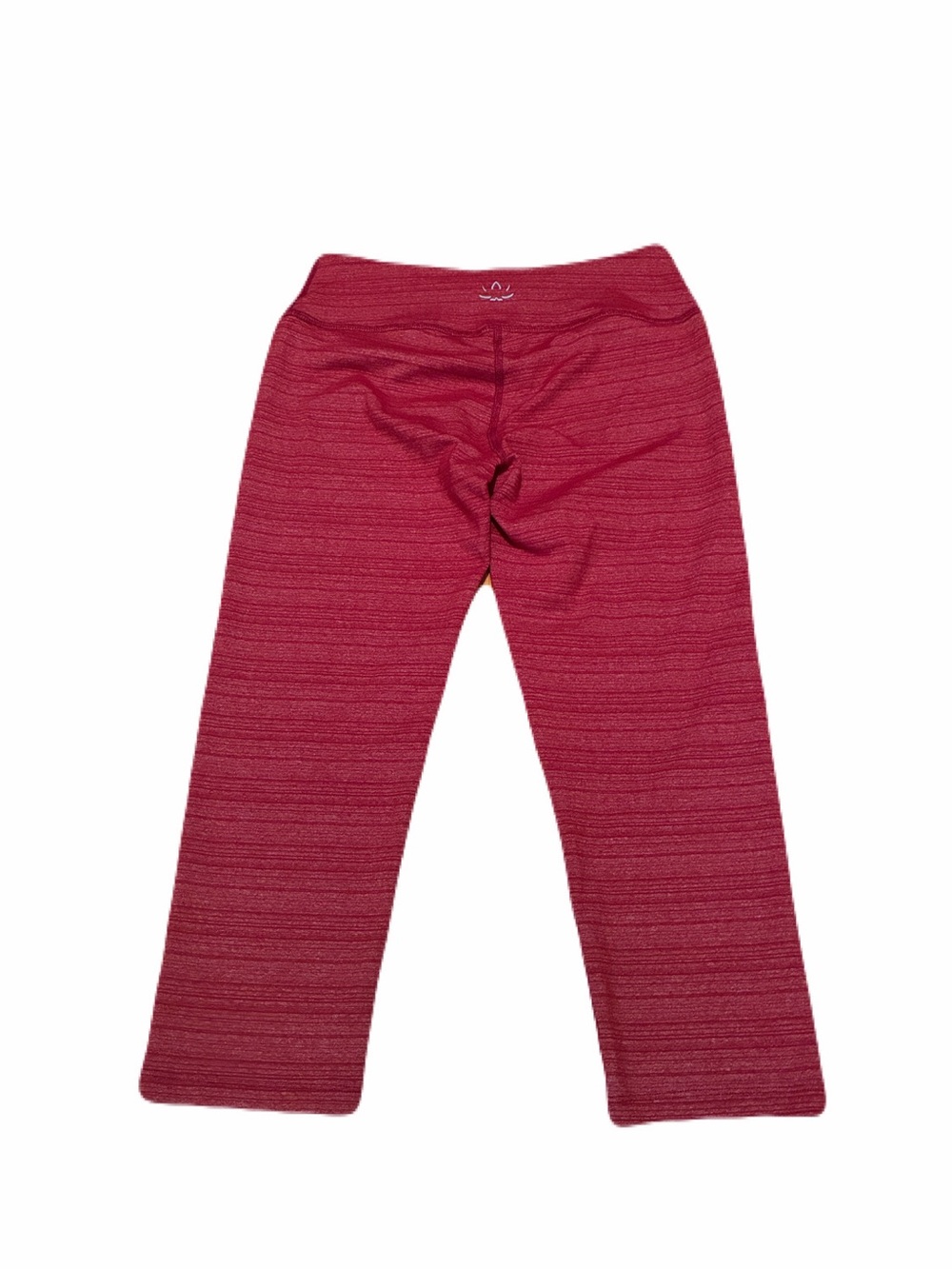 Beyond Yoga Spacedye Capri Tights in Heathered Red, Women’s size Small
